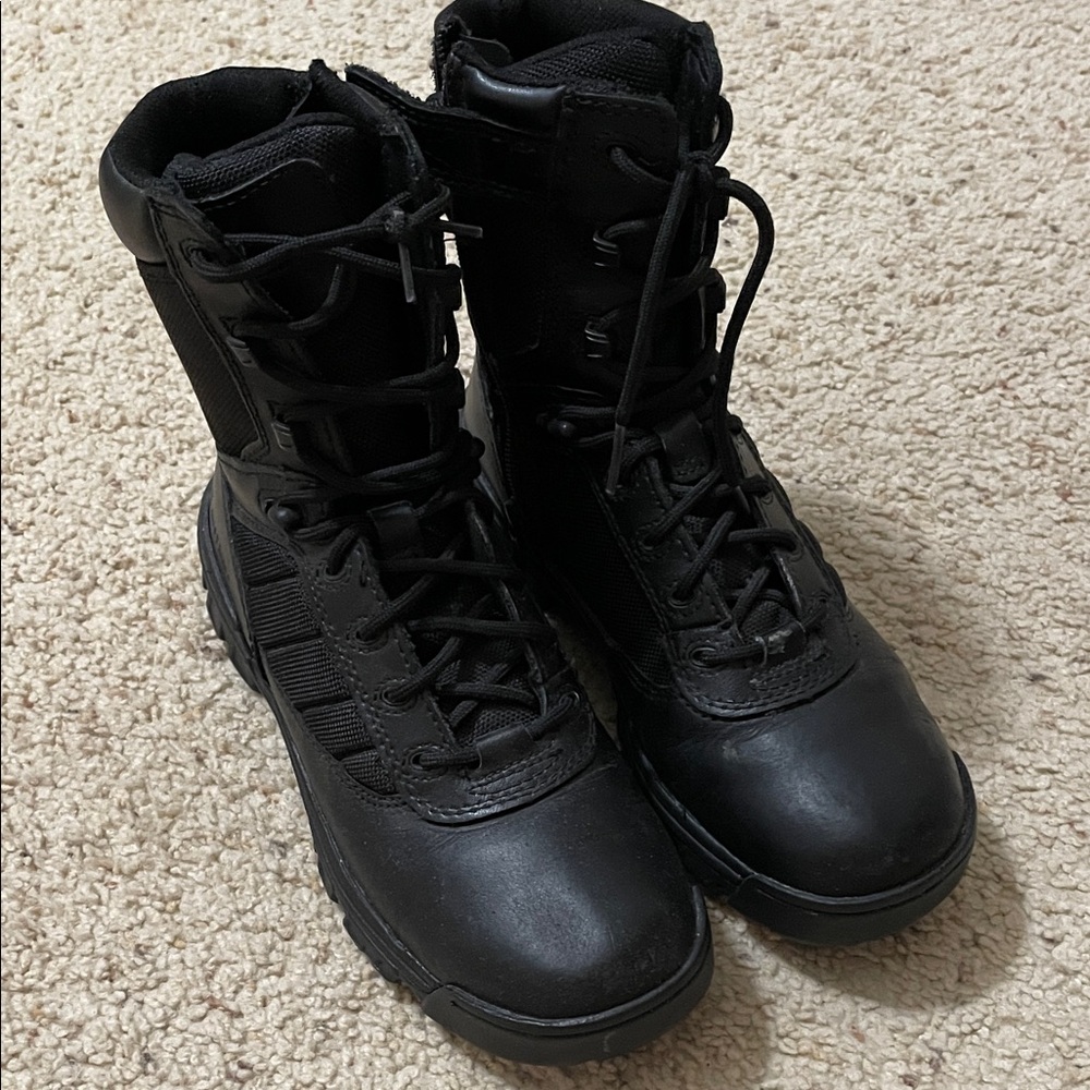 Bates Lightweight Tactical boots
